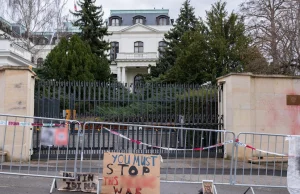 Prażanie "trollują" rosyjską ambasadę zmianą nazwy ulicy