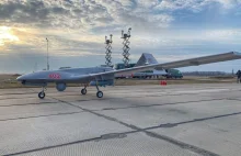 Piosenka o dronach Bayraktar jest hitem w Ukrainie. „To kandydat do...
