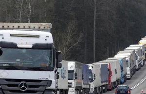 Znikają kolejki ciężarówek do granicy z Białorusią – transport na wschód wymiera