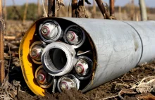 Ukraina: Sztab generalny: Rosjanie używają bomb odłamkowych i kasetowych