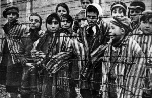 Poroszenko w TVN24: Putin chce obozów koncentracyjnych dla Ukraińców jak Hitler.
