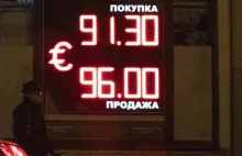 Przez sankcje rezerwy walutowe Rosji skurczyły się już o połowę