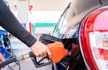 Ceny paliw: Benzyna wciąż drożeje, drastyczny skok cen hurtowych