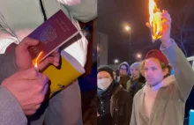 Rosjanin spalił paszport pod ambasadą, już nigdy nie będę mógł wrócić