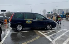 Mafia taksówkarska żeruje na ukraińskich uchodźcach. 80 zł za start, 30 zł za km