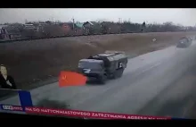 Rosyjski czołg pod sowiecką szmatą