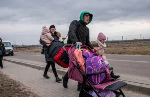 Ponad 827 tys. uchodźców przybyło już do Polski. Dziś - 74 tysiące