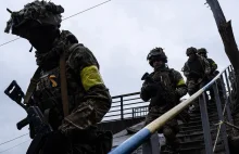 „Uciekali jak małe jeżyki”. Kolejna porażka rosyjskiego wojska na Ukrainie