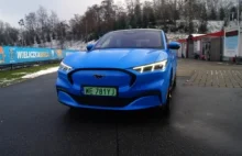 Test Elektryczny Mustang Mach-E. Nadjeżdża przyszłość?