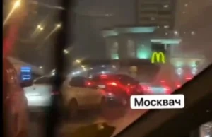 Kolejki w rosji do McDonaldów po ostatniego burgerka