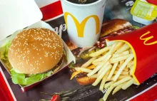 Mieszkańcy Moskwy sprzedają w sieci sos słodko-kwaśny z McDonald's.