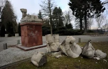 Zniszczył pomnik Zwycięskiej Armii Radzieckiej. Grozi mu grzywna