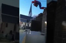 Cygański Spider-Man i wypadek przy pracy