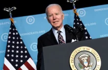 Wojna na Ukrainie. Joe Biden: Zakażemy importu owoców morza, alkoholu i diamentó