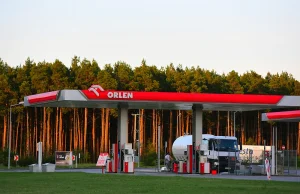 700 tys. baryłek dla Orlenu. Nie tylko Shell kupuje rosyjską ropę w czasie wojny