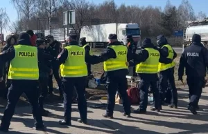 Policja Policja przeciwko blokadzie rosyjskich ciężarówek