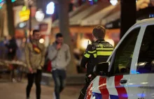Policja w Holandii boi się o uchodźców. "Poważne ryzyko handlu ludźmi"