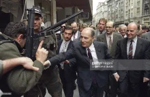 30 lat temu: Wizyta prezydenta Mitterranda w oblężonym Sarajewie