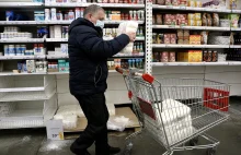Gwałtownie rosną ceny w Rosji. Mieszkańcy rzucili się na cukier