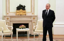 W obawie przed zamachem Władimir Putin "wymienia" 1000 swoich współpracowników