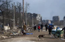 Rosjanie wchodzą w głąb Mariupola. Miasto jest w beznadziejnej sytuacji