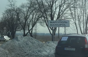 Okupanci siłą deportują tysiące ludzi z Mariupola na terytorium Rosji