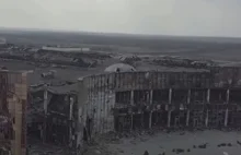 Niemal całkowicie zniszczony Mariupol. Przerażający obraz miasta [WIDEO]