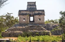 Chybiony spektakl New Age w ruinach Majów – jak to się robi w Dzibilchaltún