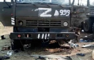 Zniszczone rosyjskie pojazdy wojskowe w Mikołajowie.