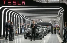 Elon Musk otworzył pierwszą gigafabrykę Tesli w Europie. Po wielu...