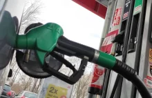 Ceny paliw. Ropa na rynkach znowu zaczyna drożeć