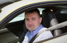 Instruktor bezpiecznej jazdy o umiejętnościach polskich kierowców