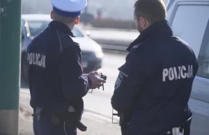 Oskarżony policjant nieobecny na procesie, bo... ochrania wizytę prezydenta USA