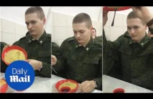 Było już na wykopie, ale warte przypomnienia. Tak się karmi ruskich żołnierzy!