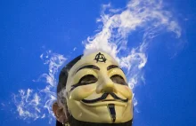 Anonymous nie ustaje w atakach cybernetycznych na Rosję.