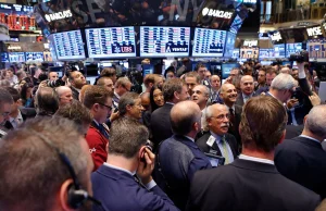Nadchodzi miażdżąca recesja. Inwestorzy z Wall Street ostrzegają przed chaosem..