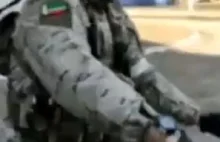 Kadyrowiec pierwszy raz na kradzionym skuterze. To nie koza, nie ma tak łatwo