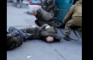 FILM z ukraincami strzelajacymi w kolano JEST FEJKIEM