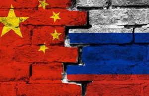 Chiny i Rosja chcą zacieśniać współpracę