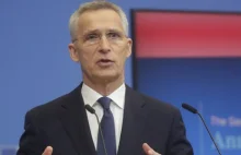 Stoltenberg: Rosjanie nie wycofują się z Ukrainy, należy spodziewać się ataków