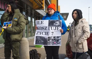 „Wchodząc tu, wspierasz wojnę”. Kolejne protesty pod sklepami Leroy Merlin