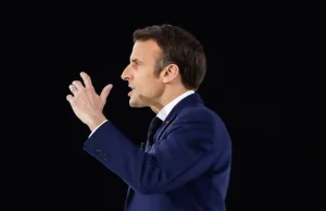 Emmanuel Macron apeluje o nowy pakiet sankcji wobec Rosji