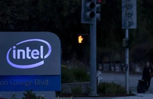 Intel jednak zostaje w Rosji. Koncern wystraszył się gróźb rosyjskich władz
