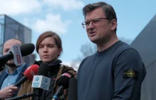 Szef MSZ Ukrainy: "Zbrodnie w Buczy to wierzchołek góry lodowej"