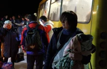 Obwód zaporoski: Rosjanie zajęli autobusy i ciężarówki z pomocą humanitarną