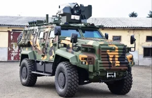 W. Brytania: Minister obrony: przekażemy Ukrainie pojazdy opancerzone