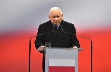 Kaczyński: Wiemy, co stało się w Smoleńsku