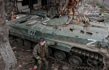 Reuters: Rosja twierdzi, że w Mariupolu poddało się 1026 żołnierzy ukraińskich.