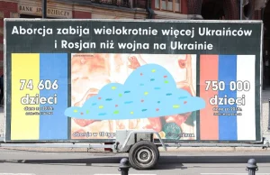 Po Legnicy jeździ billboard porównujący kobiety usuwające ciąże do zbrodniarzy