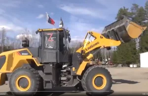 ruscy chcą zburzyć pomnik i historyczny kompleks w Katyniu